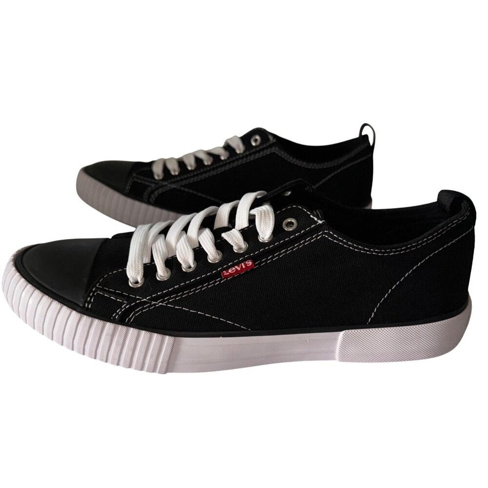 Mens Size 9.5 Black Levis Classic Low Top Canvas Sneakers Athletic Casual Shoes
